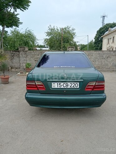 Mercedes E 220 d 2001, 447,000 km - 2.2 l - Cəlilabad