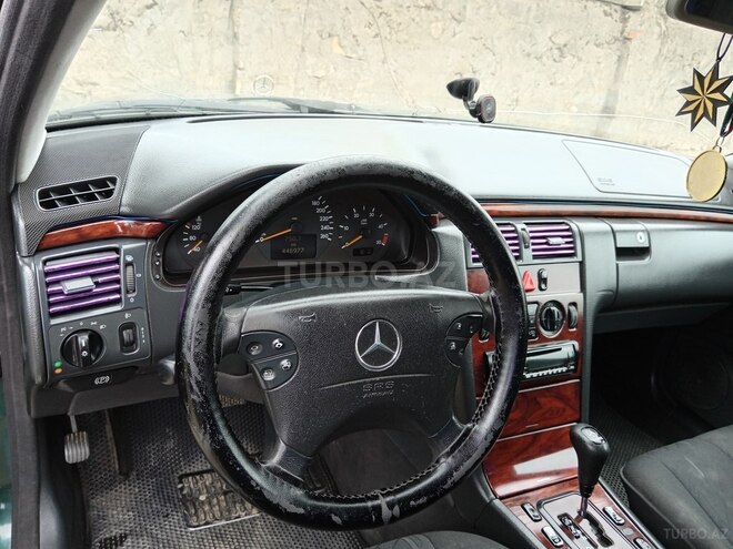Mercedes E 220 d 2001, 447,000 km - 2.2 l - Cəlilabad