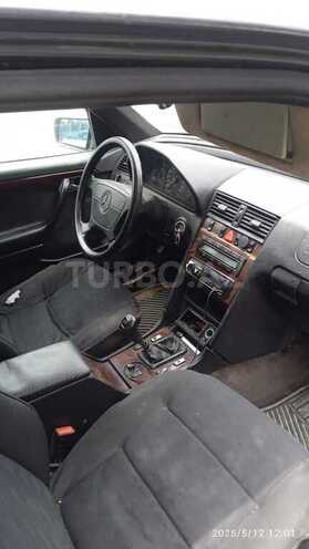 Mercedes C 250 d 1996, 300,000 km - 2.5 l - Sabirabad