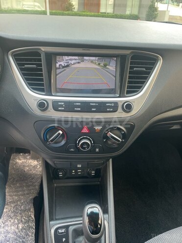 Hyundai Accent 2018, 81,000 km - 1.6 l - Bakı