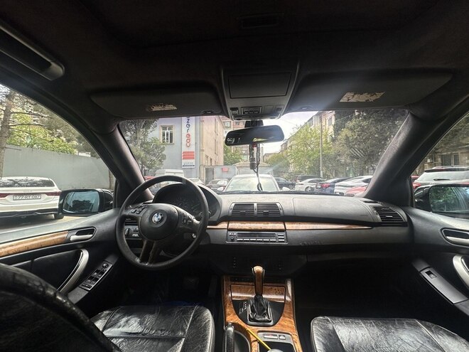 BMW X5 2001, 92,000 km - 4.4 l - Bakı