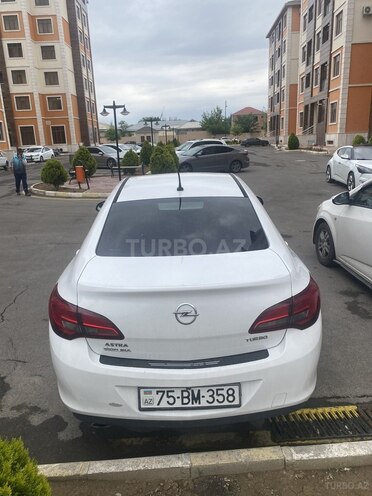 Opel Astra 2016, 127,900 km - 1.4 л - Naxçıvan