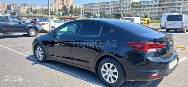 Hyundai Elantra 2019, 100,700 km - 2.0 л - Bakı