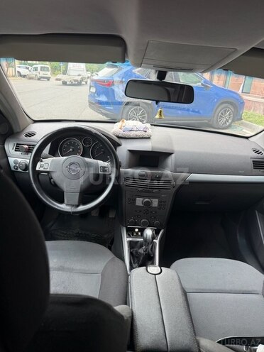 Opel Astra 2006, 370,000 km - 1.4 l - Bakı