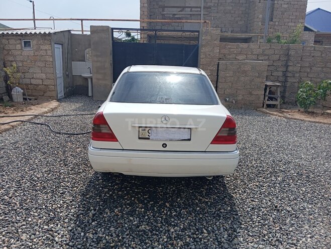 Mercedes C 180 1995, 240,000 km - 1.8 l - Bakı