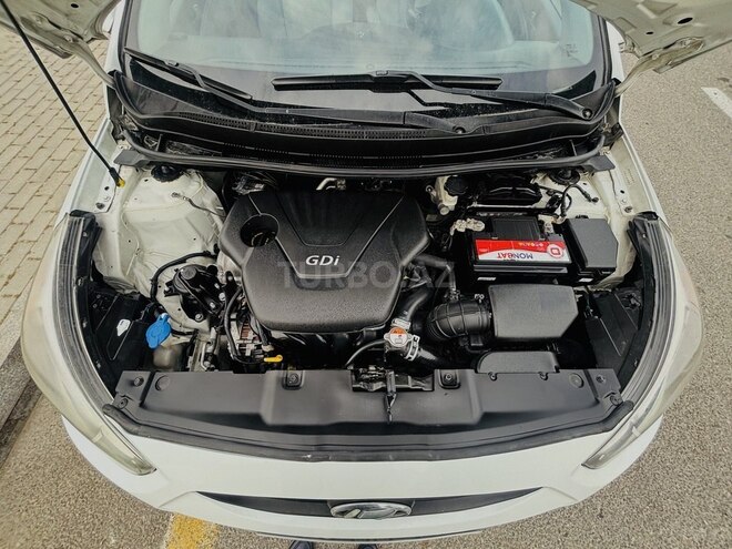 Hyundai Accent 2015, 208,000 km - 1.6 l - Bakı