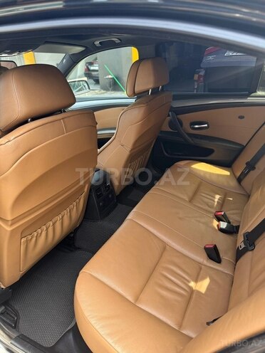 BMW 525 2008, 283,000 km - 2.5 l - Bakı