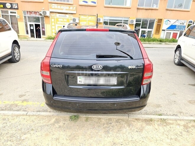 Kia Ceed 2009, 303,064 km - 1.6 л - Bakı