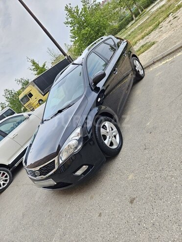 Kia Ceed 2009, 303,064 km - 1.6 л - Bakı
