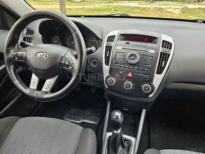Kia Ceed 2009, 303,064 km - 1.6 л - Bakı