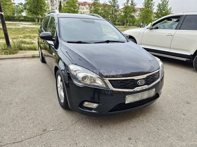Kia Ceed 2009, 303,064 km - 1.6 л - Bakı