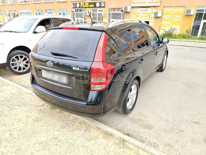 Kia Ceed 2009, 303,064 km - 1.6 л - Bakı