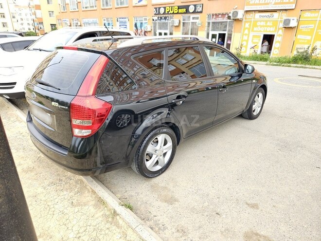 Kia Ceed 2009, 303,064 km - 1.6 л - Bakı