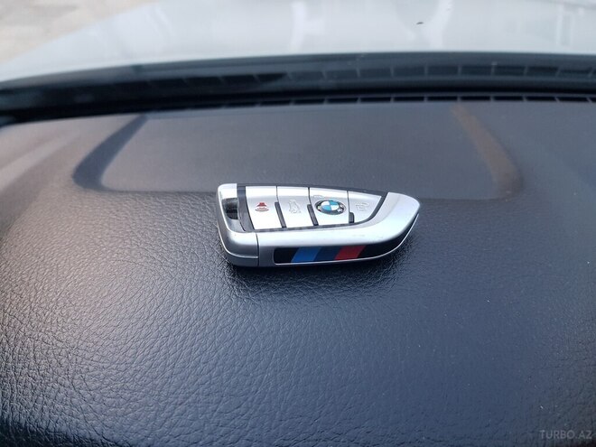 BMW 528 2014, 221,000 km - 2.0 l - Bakı