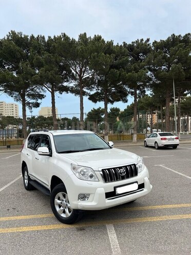 Toyota Land Cruiser Prado 2011, 177,600 km - 2.7 l - Bakı