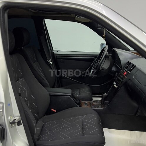 Mercedes C 200 1999, 312,111 km - 2.0 л - Sumqayıt