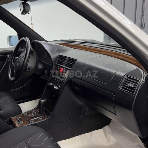 Mercedes C 200 1999, 312,111 km - 2.0 л - Sumqayıt