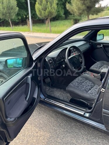 Mercedes C 200 1998, 370,000 km - 2.0 л - Masallı
