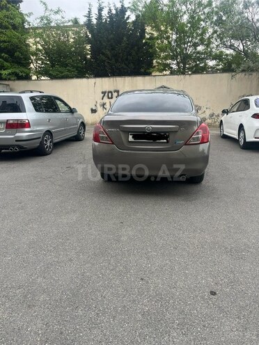 Nissan Sunny 2012, 227,215 km - 1.5 л - Bakı