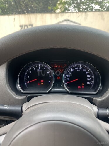 Nissan Sunny 2012, 227,215 km - 1.5 л - Bakı