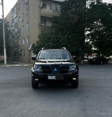 Mitsubishi Outlander 2004, 270,000 km - 2.4 l - Bakı
