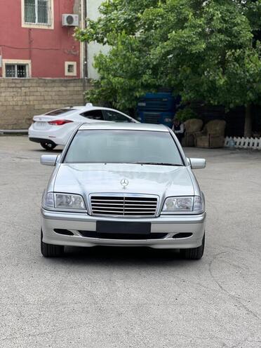Mercedes C 200 1997, 271,000 km - 2.0 л - Bakı
