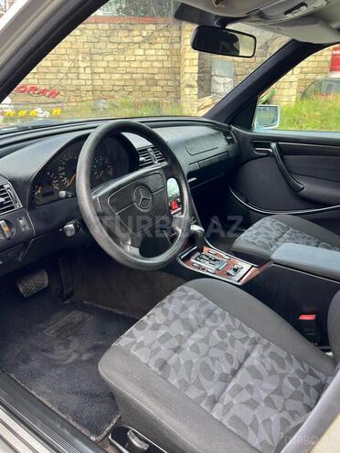 Mercedes C 200 1997, 271,000 km - 2.0 л - Bakı