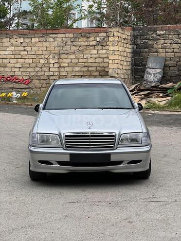 Mercedes C 200 1997, 271,000 km - 2.0 л - Bakı