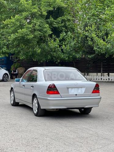 Mercedes C 200 1997, 271,000 km - 2.0 л - Bakı