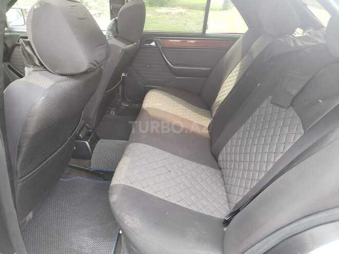 Mercedes E 220 1990, 347,653 km - 2.2 l - Oğuz