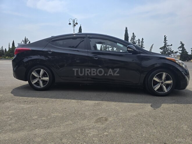 Hyundai Elantra 2011, 305,000 km - 1.8 l - Şirvan