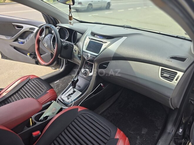 Hyundai Elantra 2011, 305,000 km - 1.8 l - Şirvan