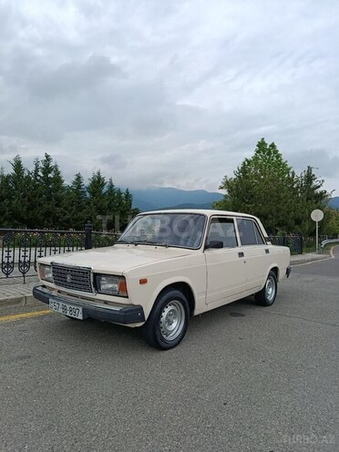 LADA (VAZ) 2105 1995, 90,000 km - 1.6 l - Şəki
