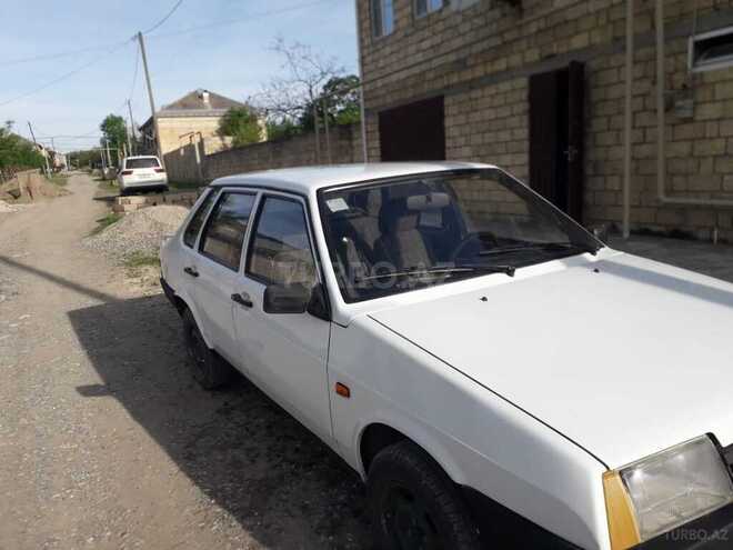 LADA (VAZ) 21099 1997, 400,000 km - 1.5 l - Quba
