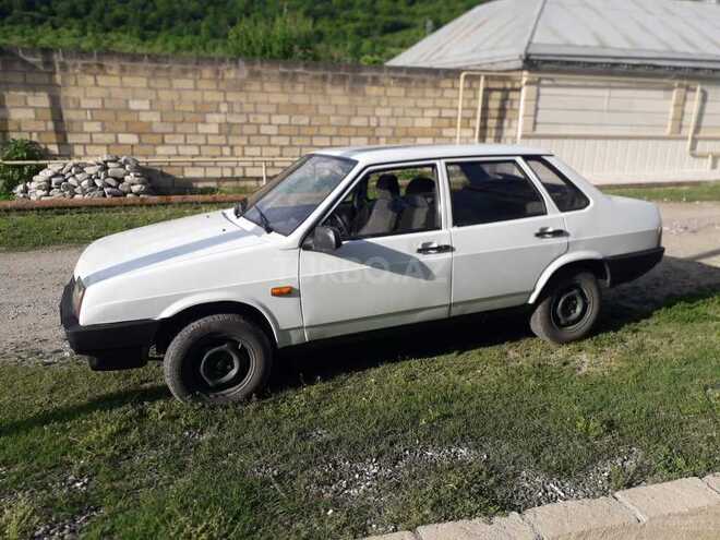 LADA (VAZ) 21099 1997, 400,000 km - 1.5 l - Quba