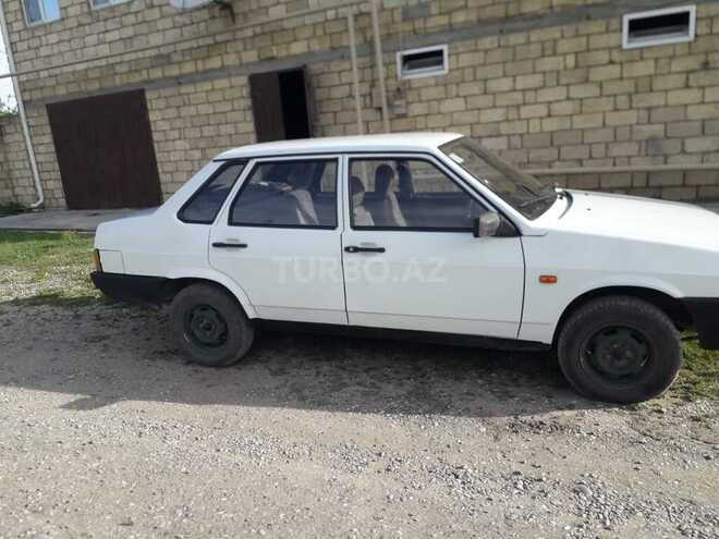 LADA (VAZ) 21099 1997, 400,000 km - 1.5 l - Quba