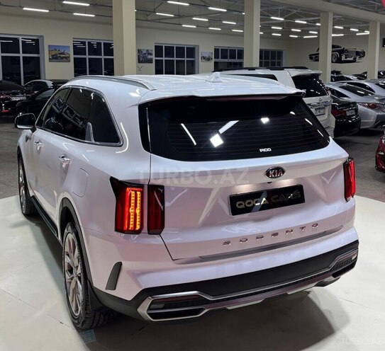 Kia Sorento-12