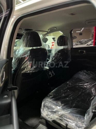 Kia Sorento-23