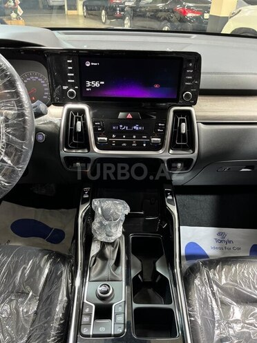 Kia Sorento-16
