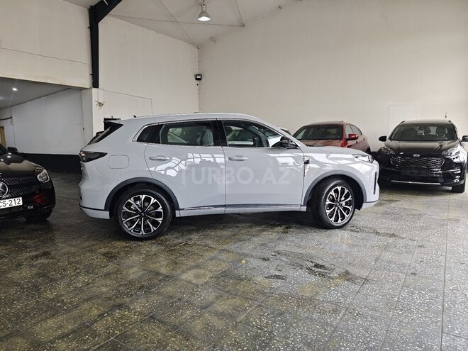 Changan Qiyuan Q05-2
