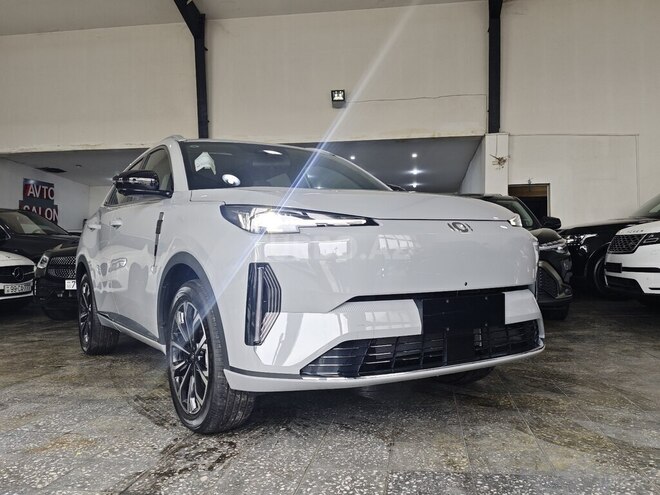 Changan Qiyuan Q05-6