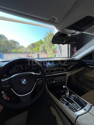 BMW 750 2010, 260,000 km - 4.4 l - Bakı