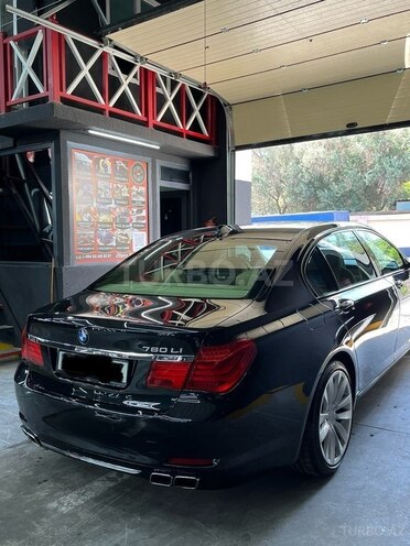 BMW 750 2010, 260,000 km - 4.4 l - Bakı