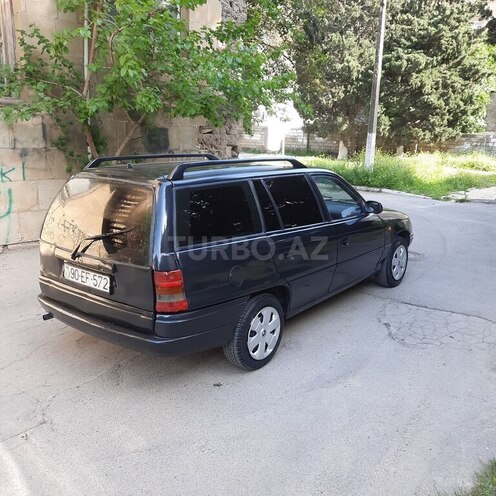 Opel Astra 1997, 247,000 km - 1.6 l - Bakı