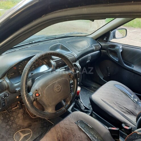 Opel Astra 1997, 247,000 km - 1.6 l - Bakı