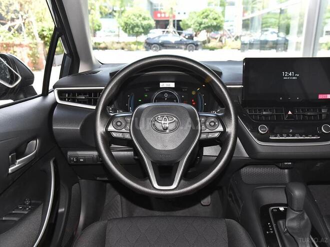 Toyota Corolla-6