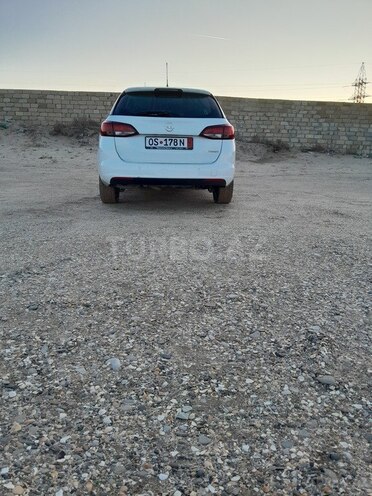 Opel Astra 2018, 249,000 km - 1.4 l - Sumqayıt
