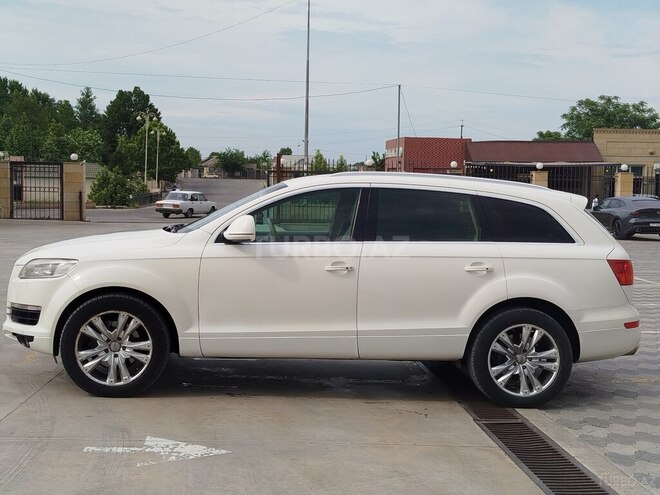 Audi Q7 2006, 152,800 km - 4.2 l - Bərdə