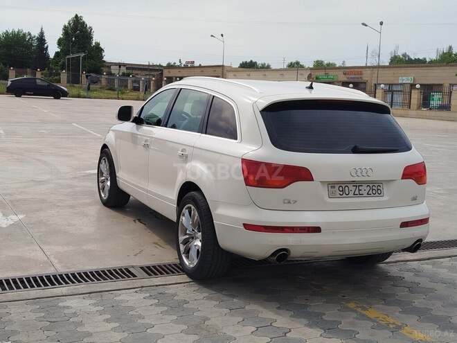 Audi Q7 2006, 152,800 km - 4.2 l - Bərdə