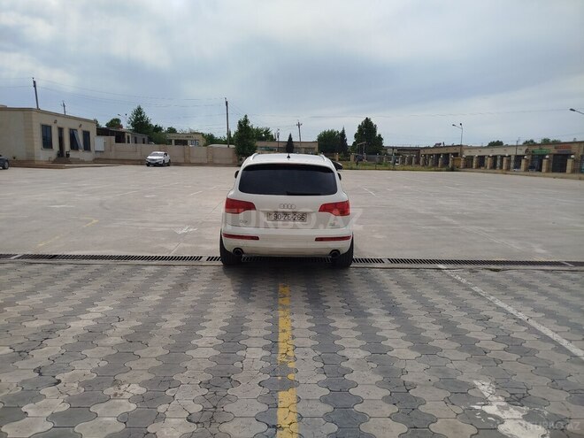 Audi Q7 2006, 152,800 km - 4.2 l - Bərdə